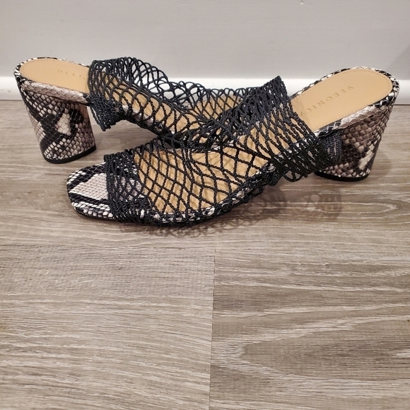 NEW VERONICA BEARD  Kasi Block Heel Slide Sandal In Snake Print - Picture 2 of 6